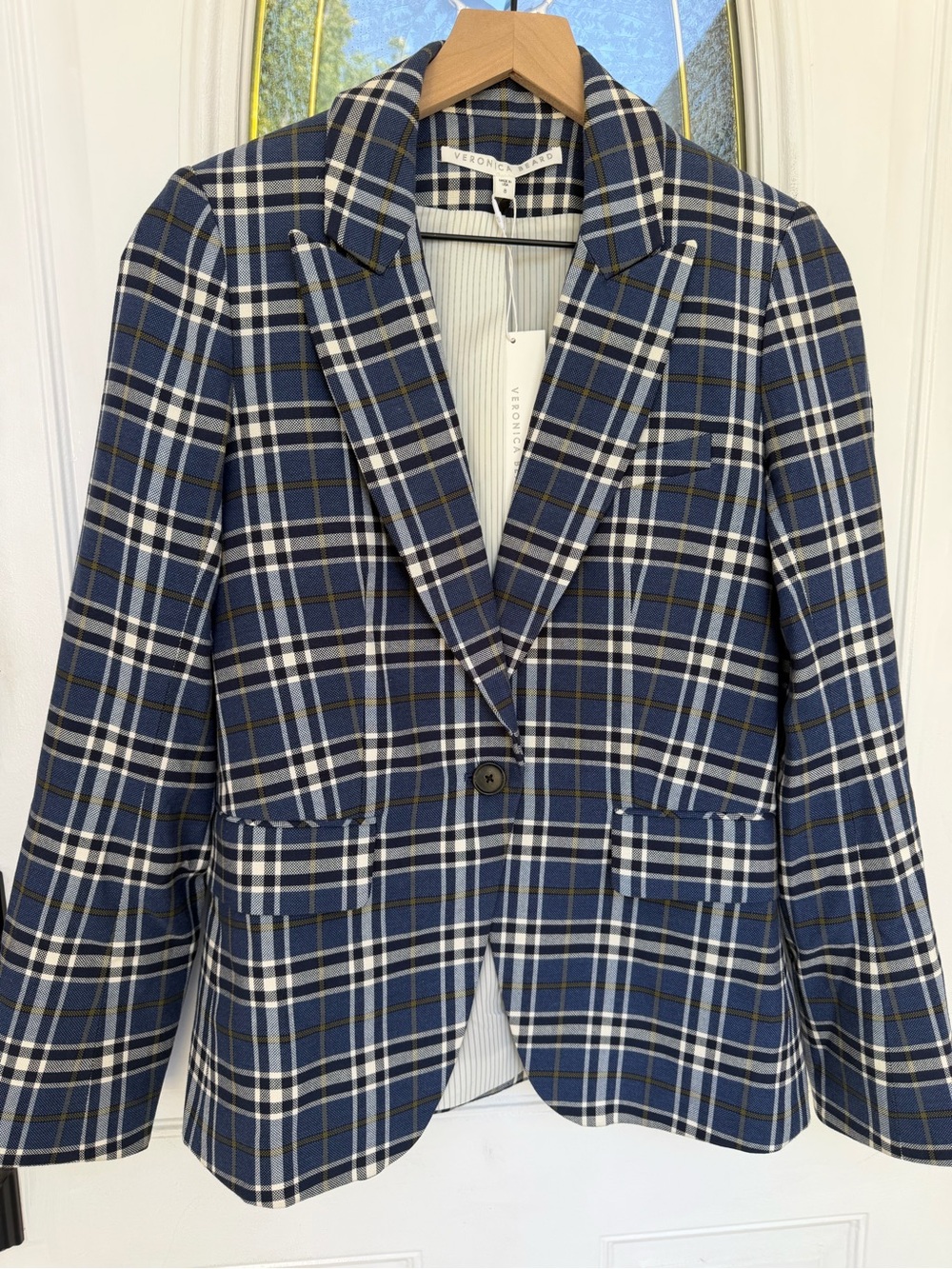 Authentic NWT Veronica Beard Blazer Size 8 Blue Plaid